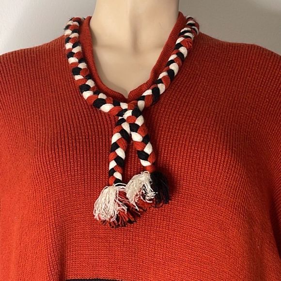 Vintage 70s Soft Knitted Boho Fringe Poncho - Picture 3 of 16